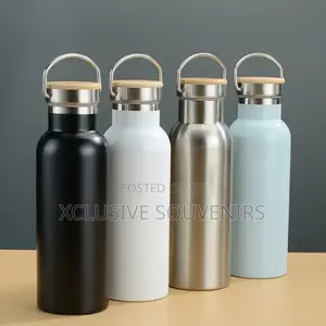 Stainless Steel Vacuum Water Bottle With Handle and Bamboo Leak Proof