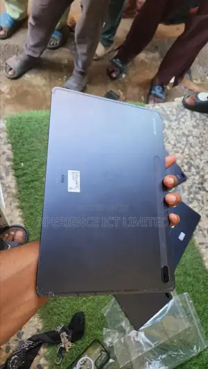 New Samsung Galaxy Tab S7 FE 64 GB Gray
