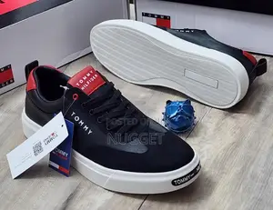Tommy Hilfiger Sneaks Black,(Luxury Grade) Boxed