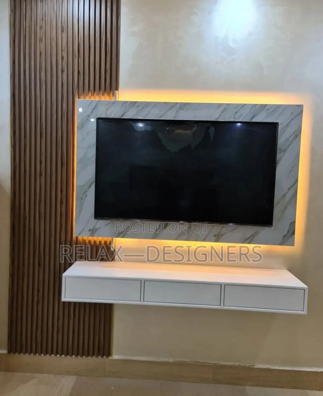Simple Tv  Stand for U 
