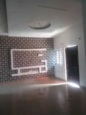 2bdrm Block of Flats in Rumuodomaya, Port-Harcourt for rent