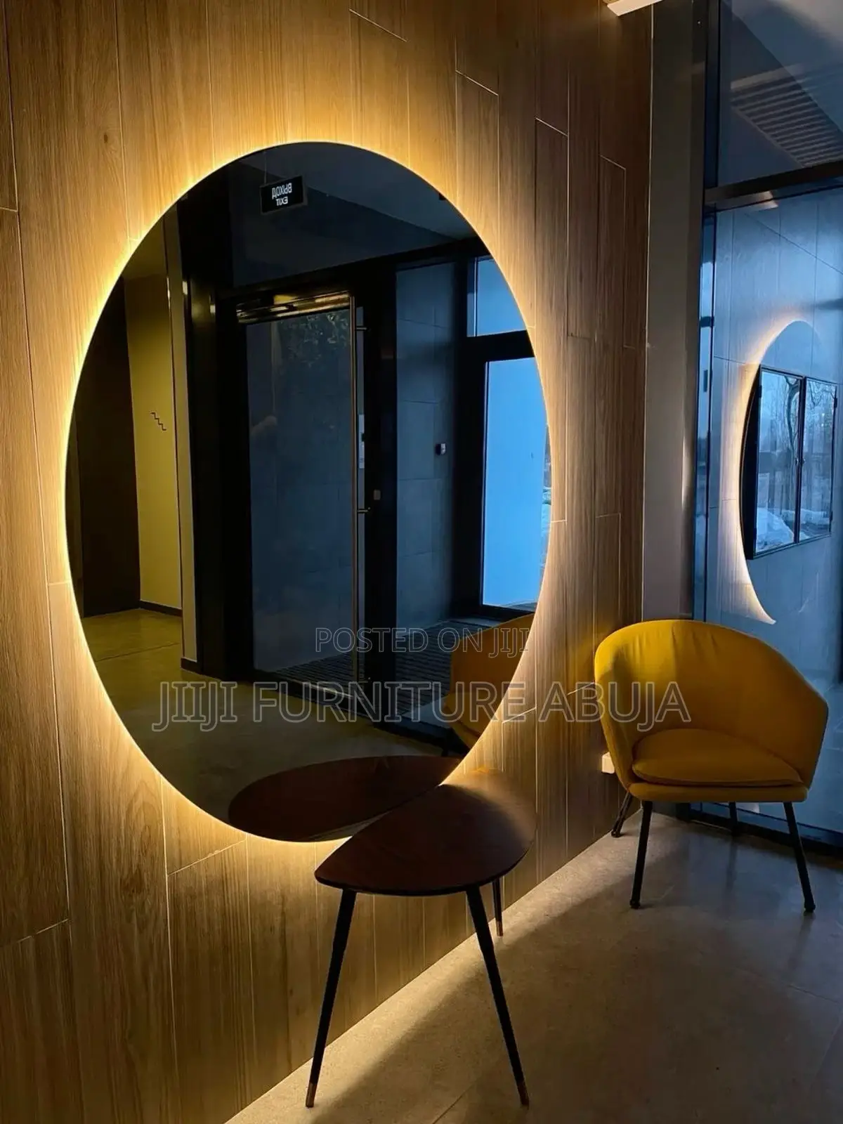 Egg Oval Mirror