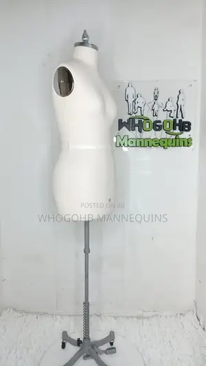 Size 18 Professional Pinnable Dressform With Collapsible Shoulders