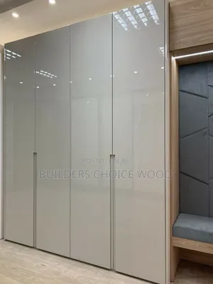 Glossy Wardrobe