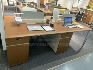 High Quality Executive 4 Men Workstations