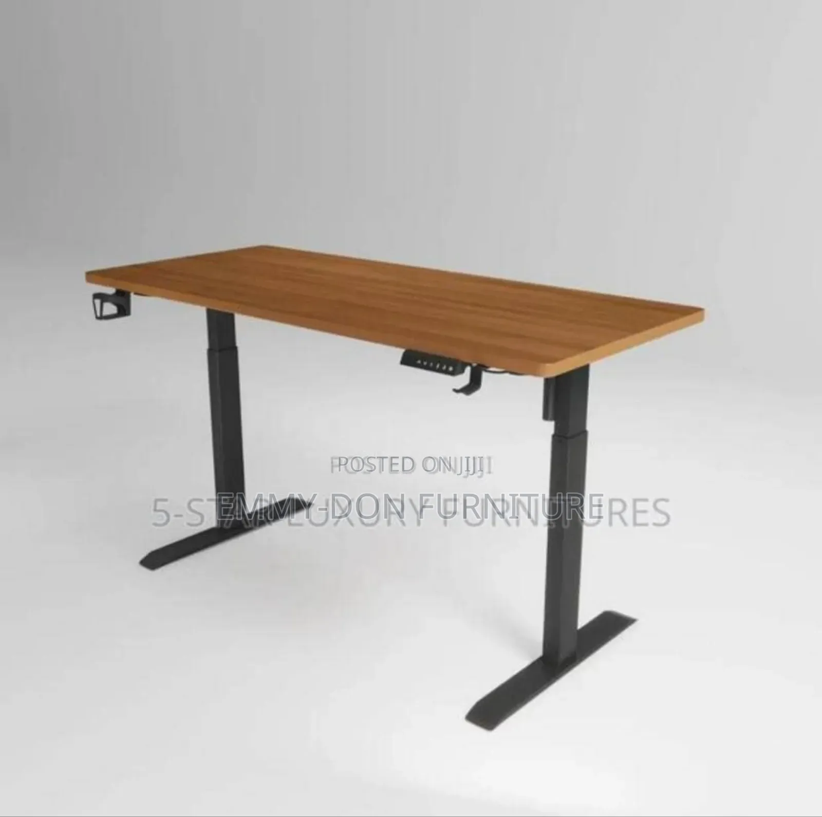 High Quality Adjustable Working Table