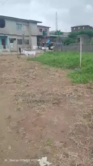 2bdrm Block of Flats in Ori Okuta Estate, Agric for sale