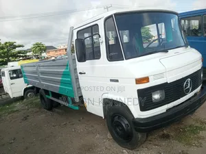 Mercedes=608=Pick Up