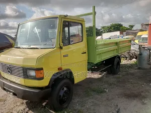 Mercedes Benz=709=Pick Up