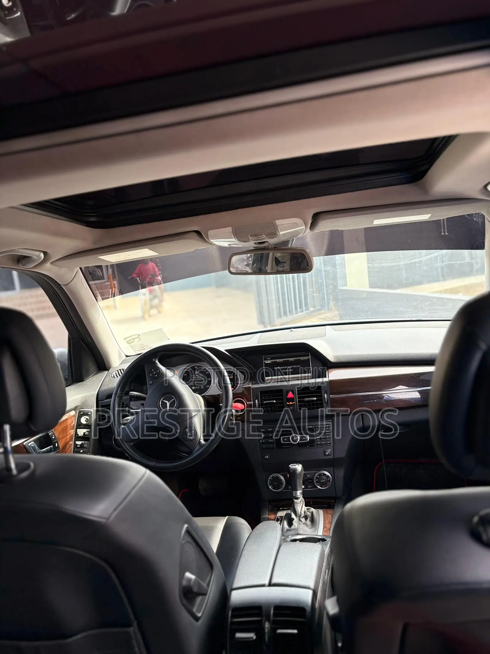 Mercedes-Benz GLK-Class 2010 Silver