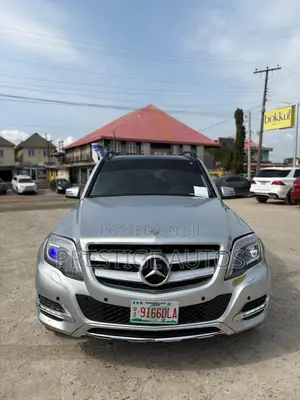 Mercedes-Benz GLK-Class 2010 Silver