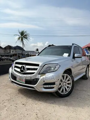 Mercedes-Benz GLK-Class 2010 Silver