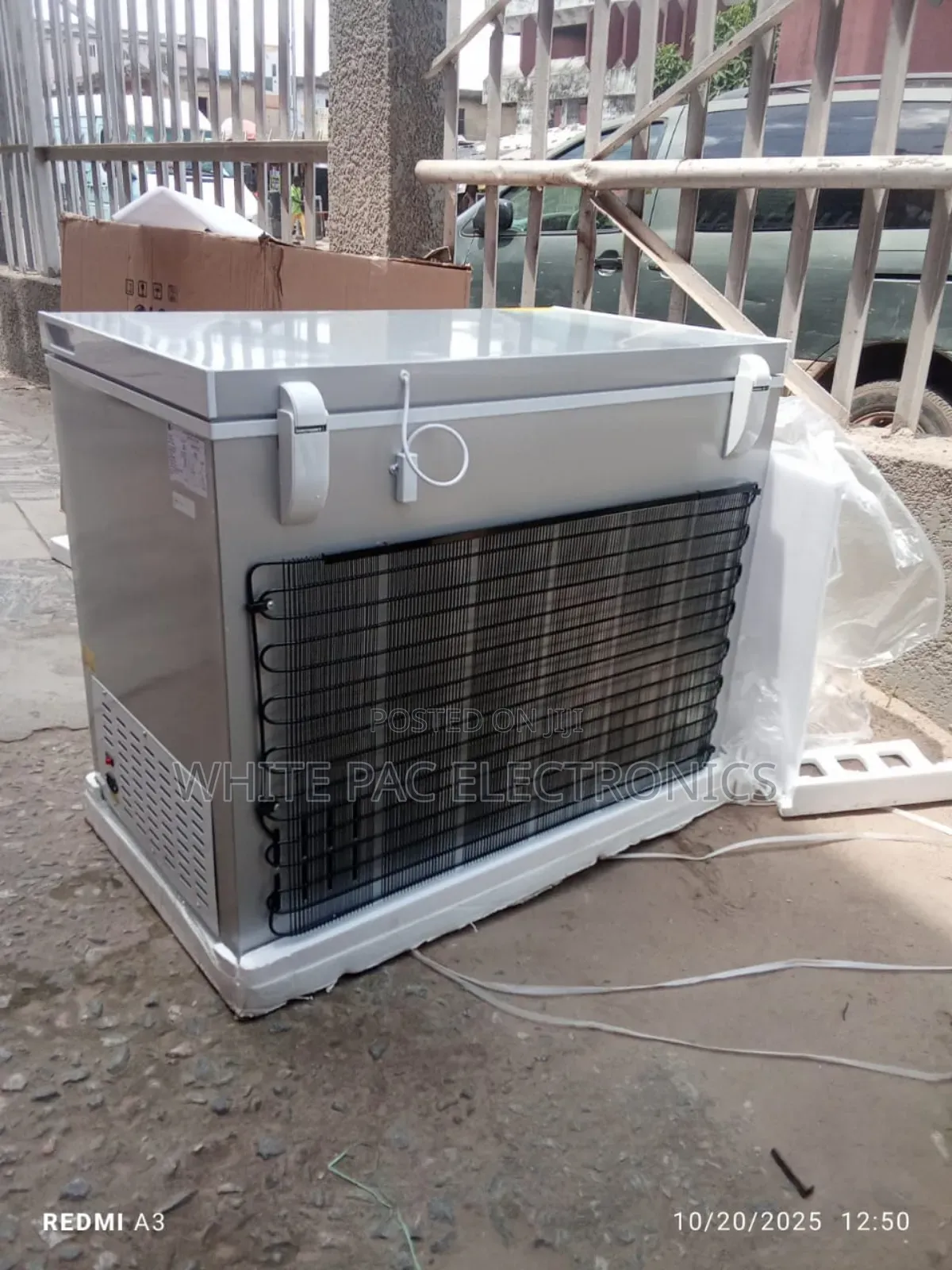 LG Solar 400 Liter Freezer ( Original )A++ Double Glass Fast Ice Maker