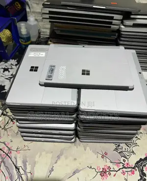 Laptop Microsoft Surface Go 4GB SSD 60GB