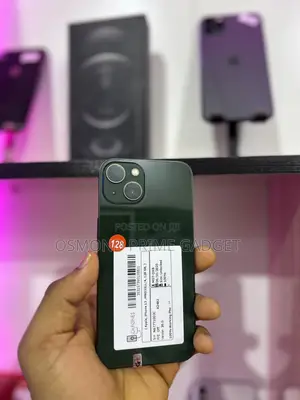 Apple iPhone 13 128 GB Green