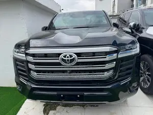 New Toyota Land Cruiser 2025 Black