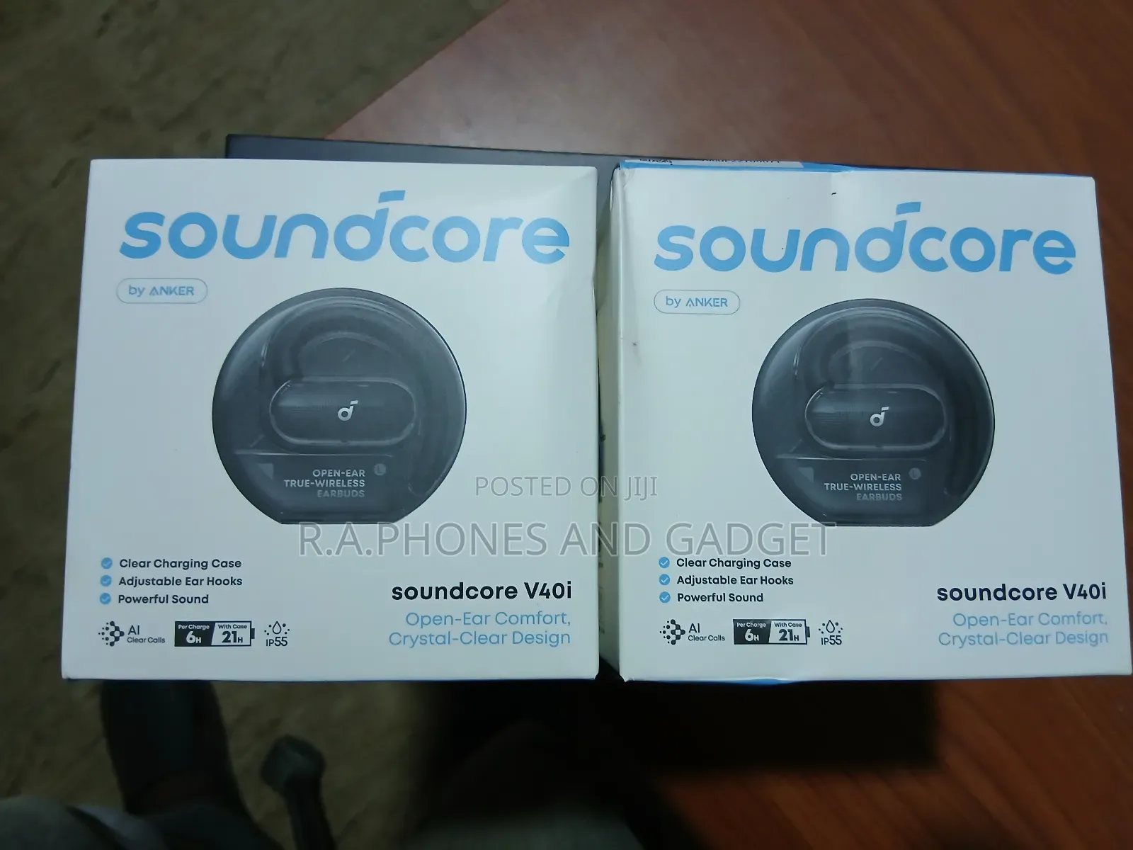 Soundcore V40i