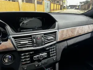 Mercedes-Benz E350 2013 Black