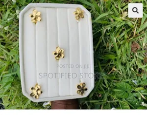 Bow Tie Statement Ring-003