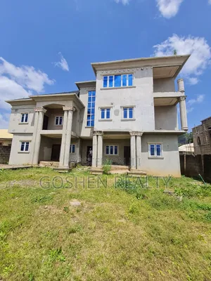 4bdrm Duplex in Not Inside Estate, Kubwa for sale