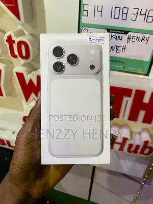 New Apple iPhone 17 Pro Max 256 GB White