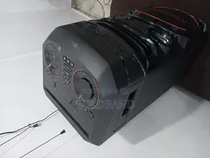 Lg Xboom Rnc7 450w Speaker With Wireless Party Link