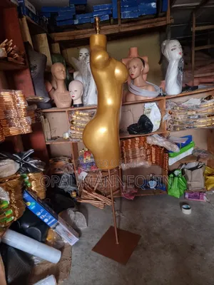 Gold Big Hip Dressform