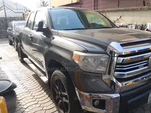Toyota Tundra 2014 Gray