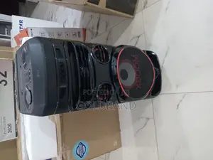 Lg Rnc7 450w Xboom Party Speaker for Indoor Events