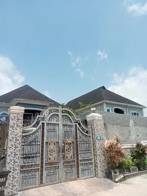 5bdrm Mansion in Unity Estate, Bogije for sale