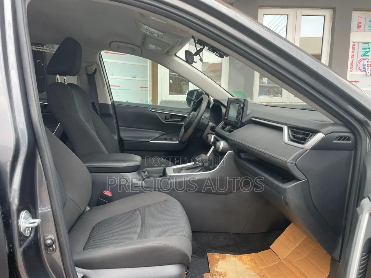 Toyota RAV4 2022 Gray