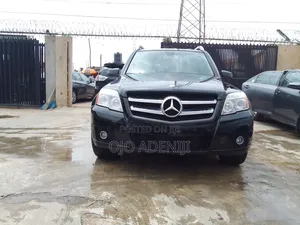 Mercedes-Benz GLK-Class 2011 Black