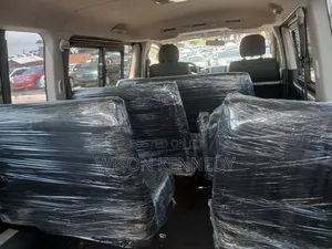 Toyota HiAce 2017 White