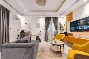 Luxurious 1 Bedroom Apartment