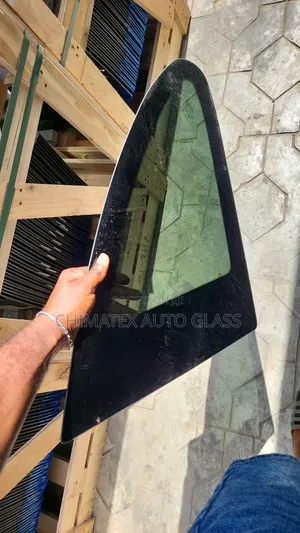 Honda Crv 2008 Vent Glass Available