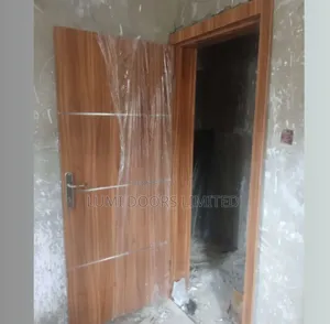 HDF Wooden Room Door , Sleek and Classy