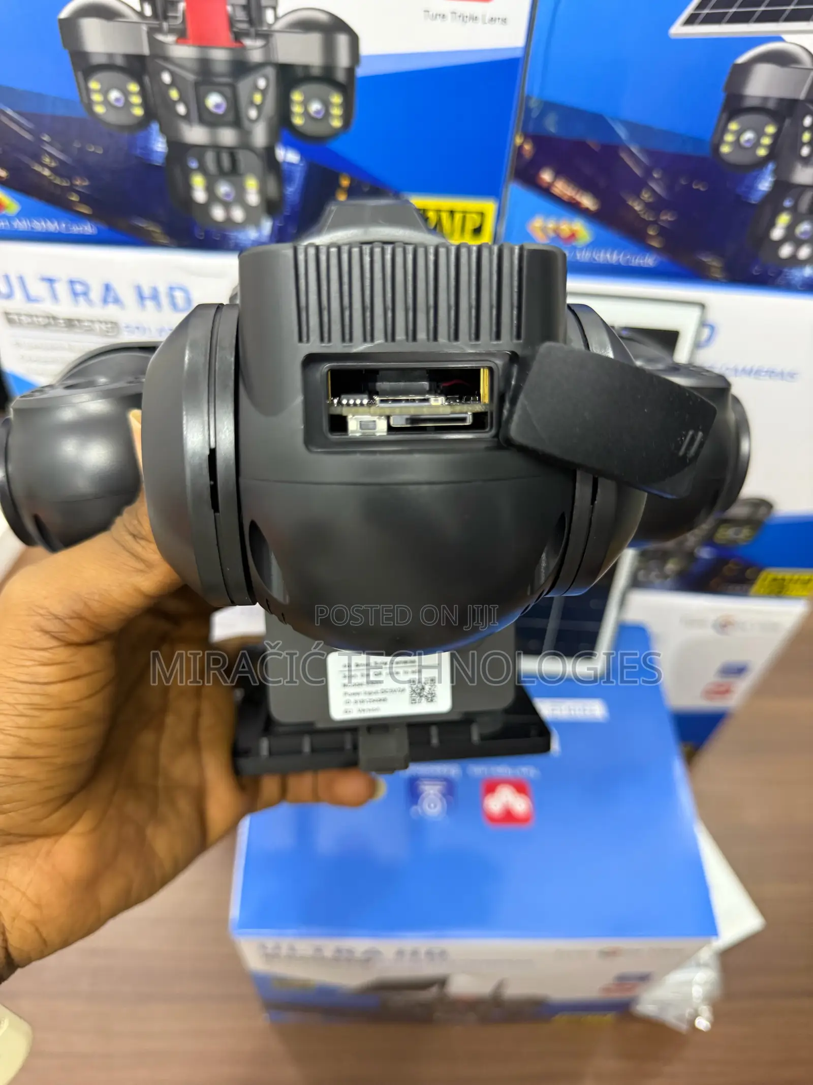 Eseecloud Tri Lens Solar CCTV Camera