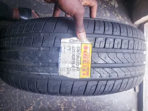 225/45r18 Pirelli Runonflat Tyre