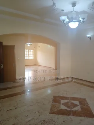 3bdrm Block of Flats in Maitama for rent