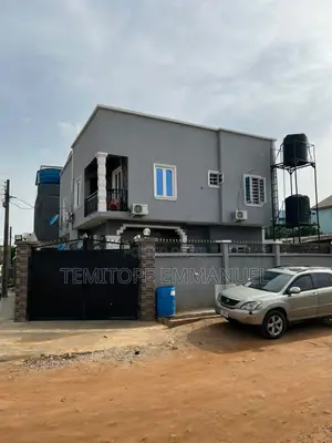 Furnished 5bdrm Duplex in Baruwa, Ipaja, Lagos for sale