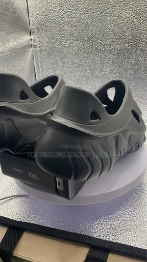 Quality Beach Slides (Crocs)