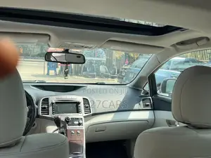 Toyota Venza V6 AWD 2012 White