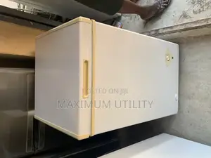 Curry’S Essential 60 LTRS Chest Freezer Uk Used Factory Fitted
