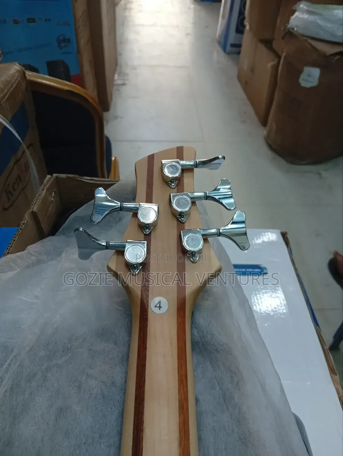 Luxars Electric Bass Guitar
