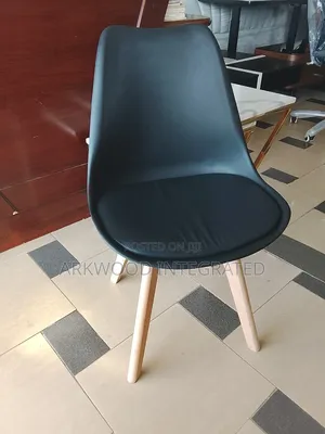 Dining / Coffee And Restaurant Chair