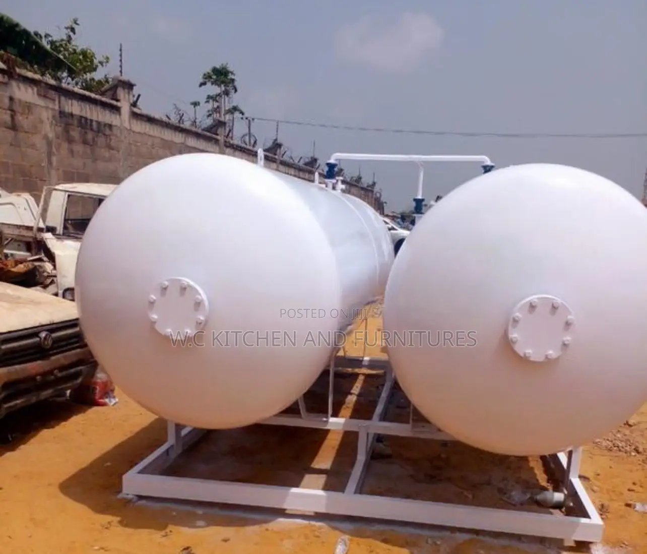 Double 2.5tons Tank