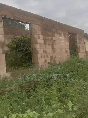 1bdrm Apartment in Ebunoluwa Street,, Ondo / Ondo State for sale