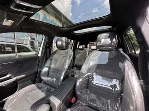 Mercedes-Benz GLB-Class GLB 250 4MATIC 2022 White