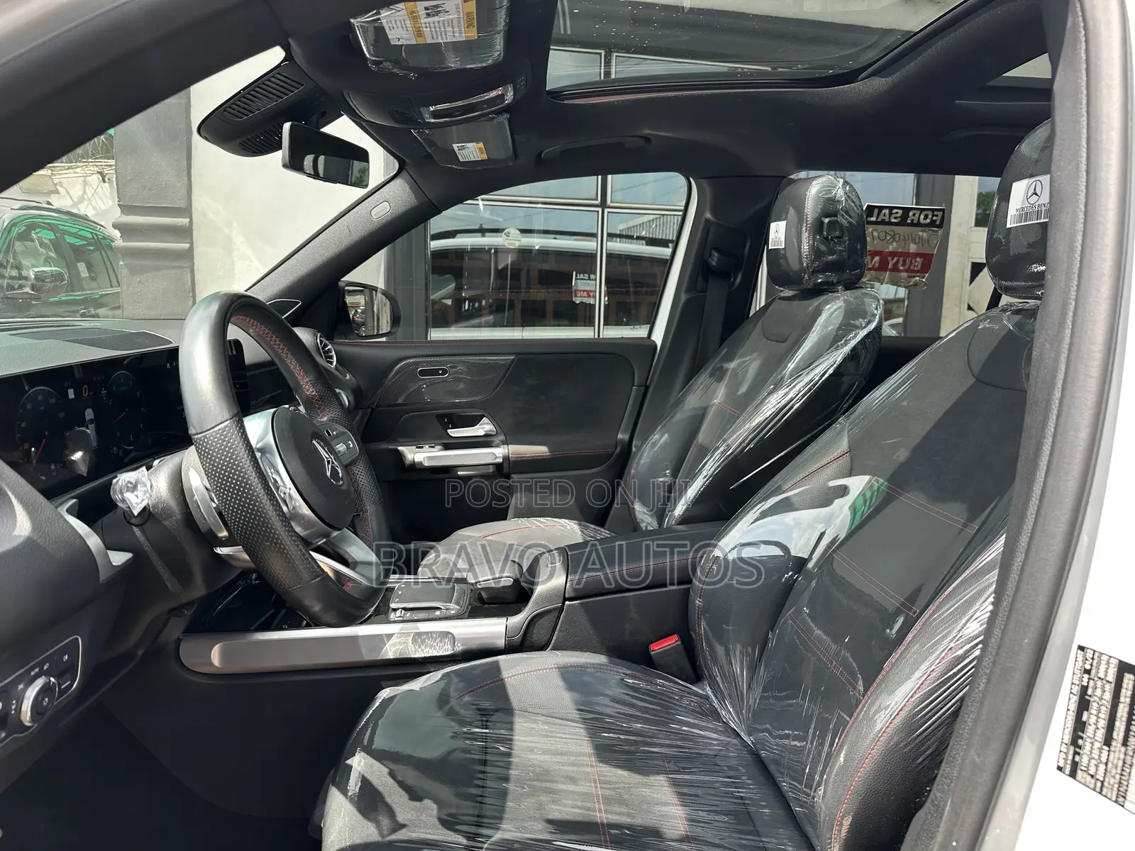 Mercedes-Benz GLB-Class GLB 250 4MATIC 2022 White