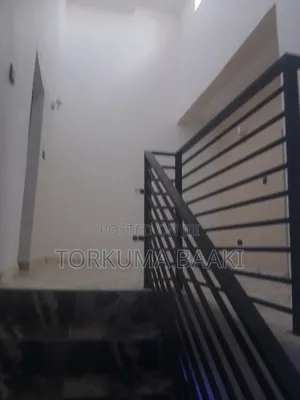 3bdrm Townhouse / Terrace in Paradise Estate, Life Camp for rent
